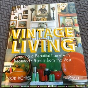 Vintage Living Tablebook by Bob Richter